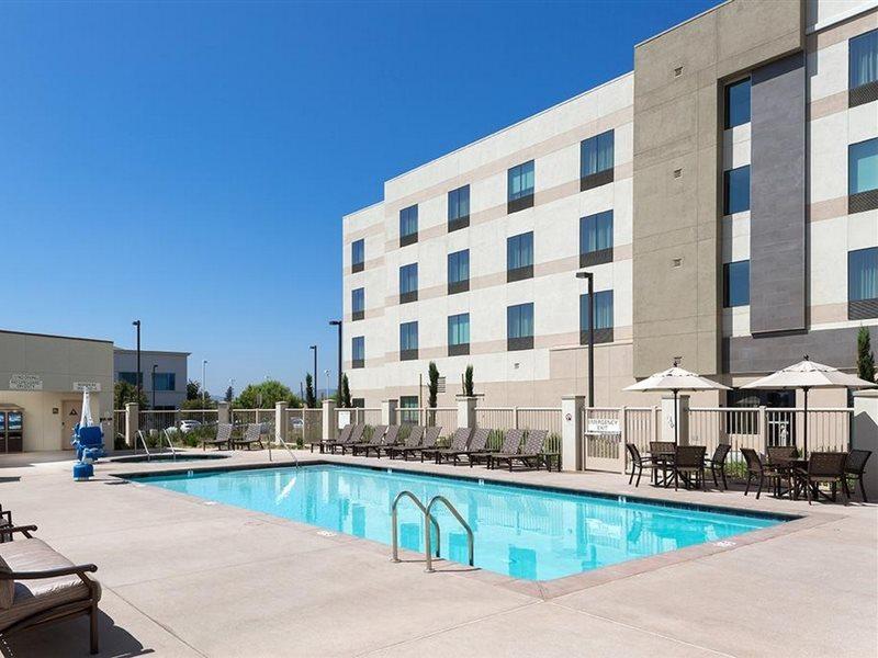 Hampton Inn & Suites Murrieta Temecula Екстериор снимка